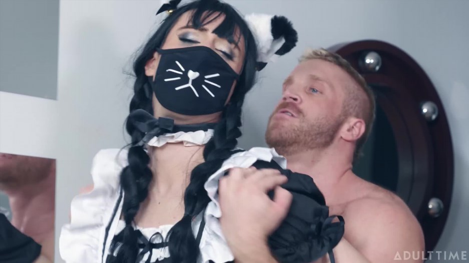 Femboy Maid Cleans Cum Off Massive Shaft